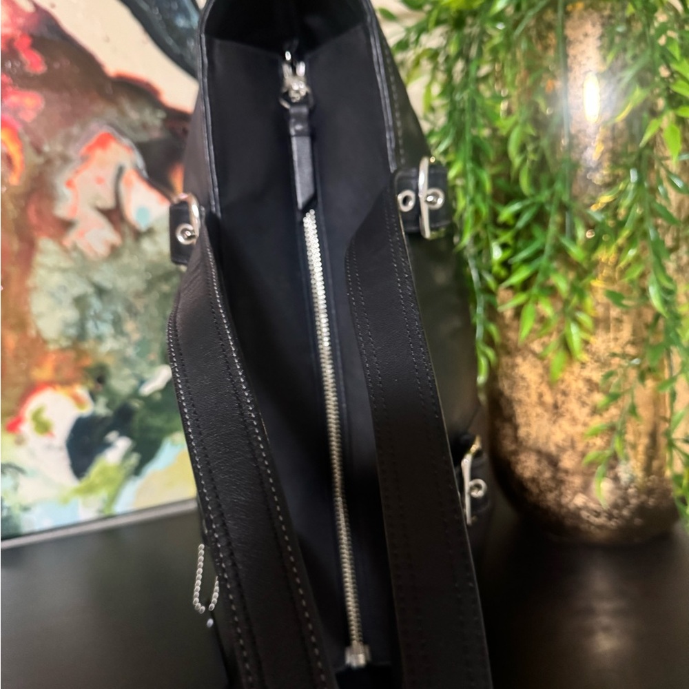 Coach Black Leather Tote Bag - Picture 5 of 11